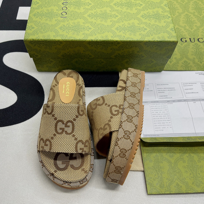 G*u*i* sandal90