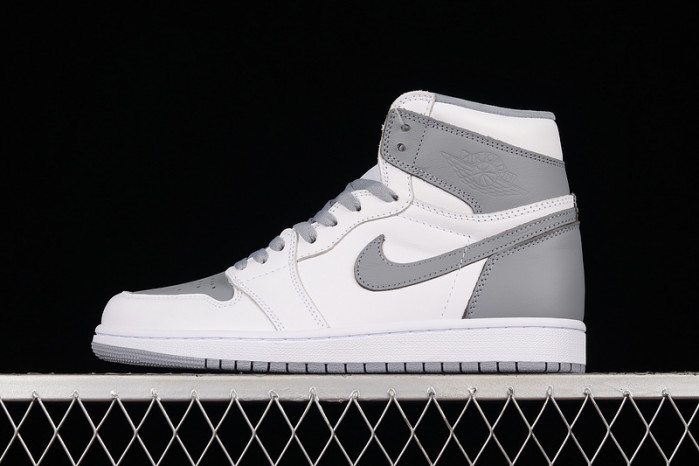 air jordan 1 high og “stealth” 555088-037