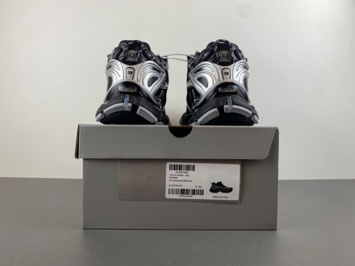 Balenciaga runner 40048