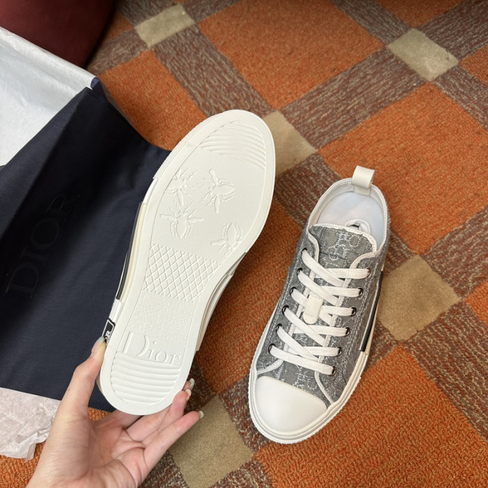 DIO* SNEAKERS B30 T0000-224