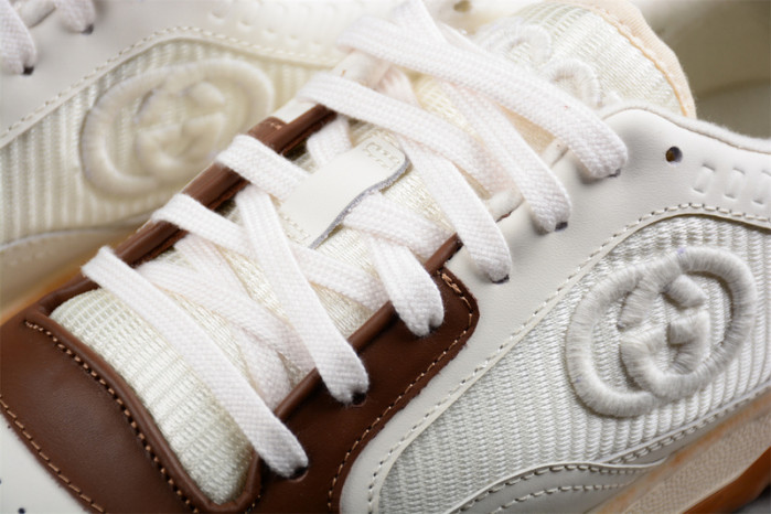 G*u*i* trainer sneaker 104