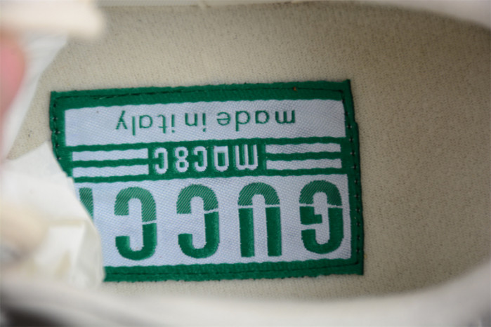 G*u*i* trainer sneaker 104