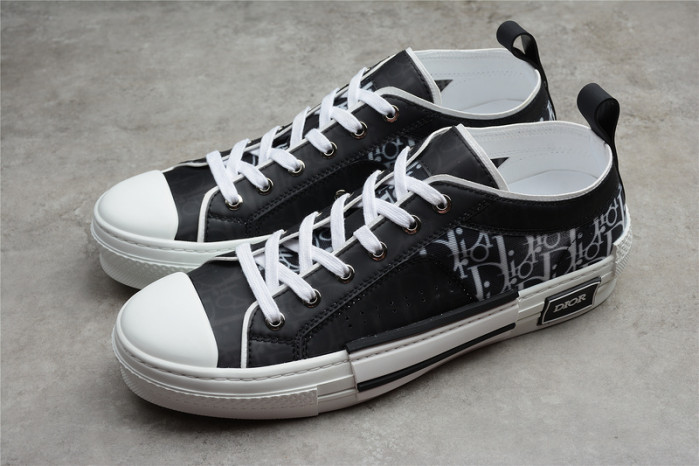 b23 oblique low black white sneakers t00480h051