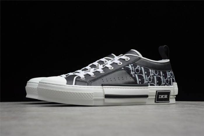 b23 oblique low black white sneakers t00480h051