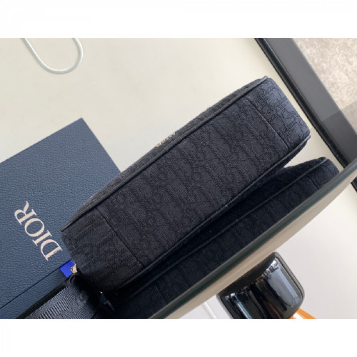 D*or SAFARI BAG d05 26 X 17 X 7CM