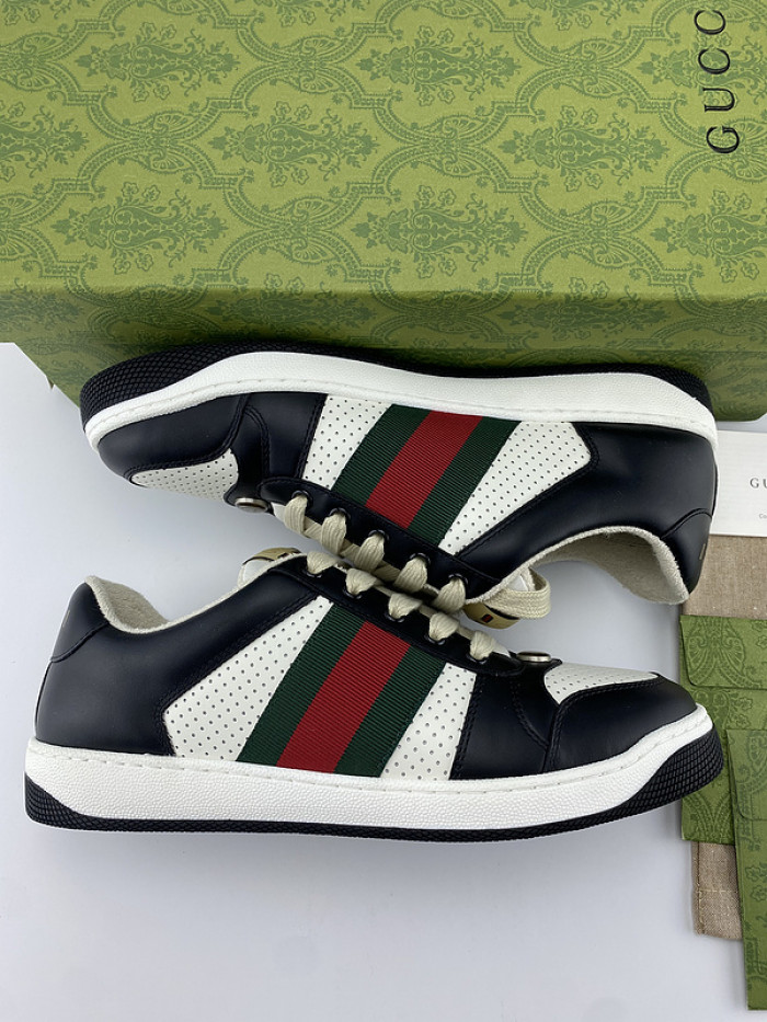 G*u*i* trainer sneaker 116