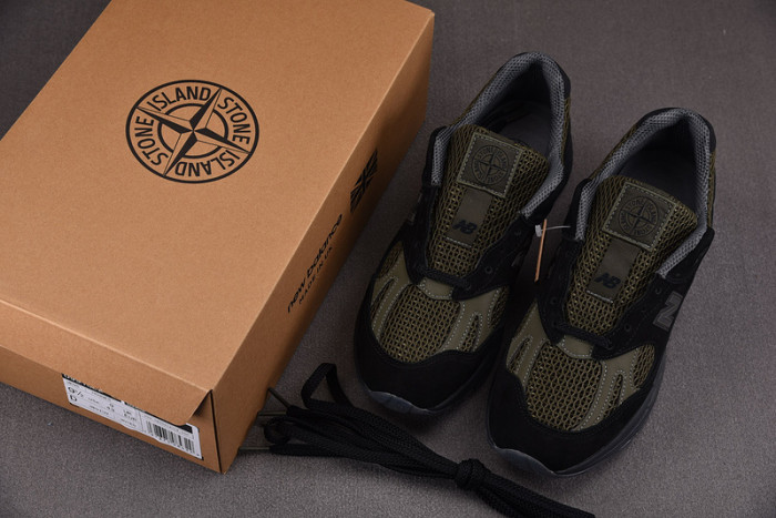 new balance 991v2 miuk stone island black u991sd2