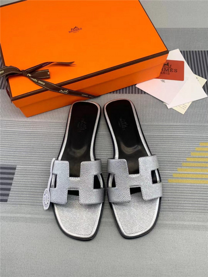herme* sandal h34