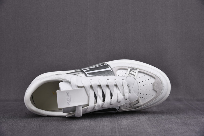 v*lentino garavani white vl7n sneakers m237005