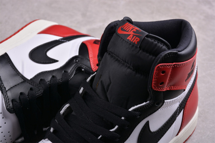 air jordan 1 high og “black toe reimagined” dz5485-106