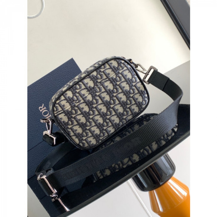 D*or MINI SAFARI BAG d03 17 X 12.5 X 4CM