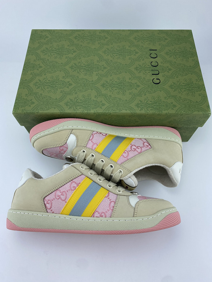 G*u*i* trainer sneaker 121