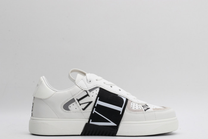 v*lentino garavani white vl7n sneakers m237119