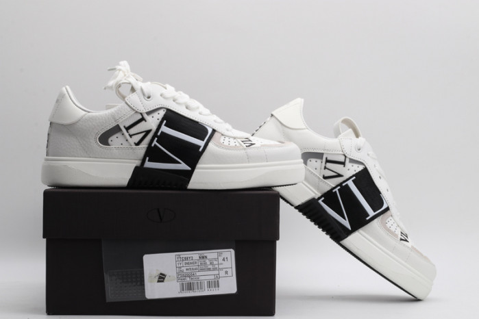 v*lentino garavani white vl7n sneakers m237119