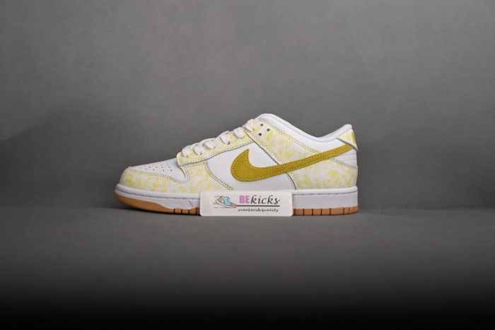 nike dunk low yellow strike (w) dm9467-700