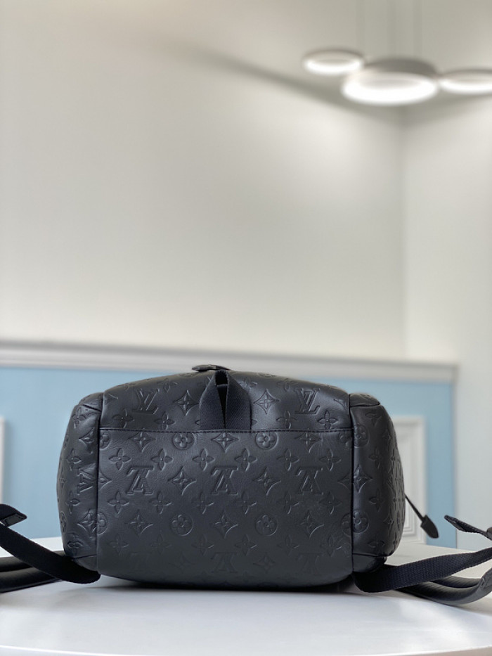 LV DIscovery bags M43680