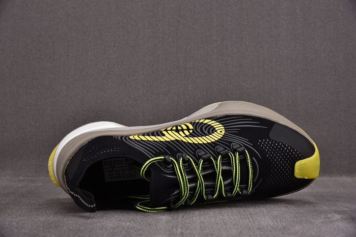 G*u*i* trainer sneaker usm108480