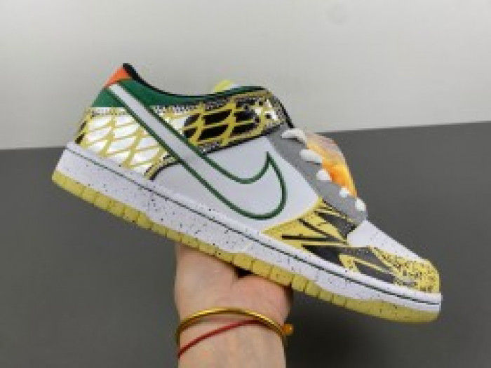 Nike Dunk Low What the Duck Away University of Oregon PE HV1454-100