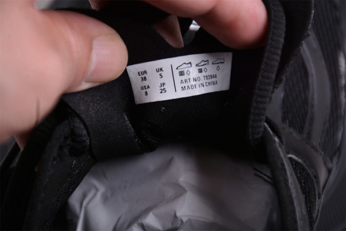 sneaker circuit wflgy1000