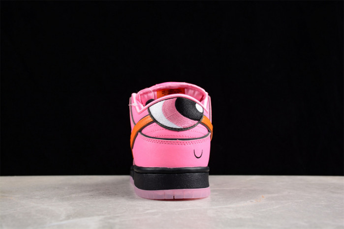 the powerpuff girls nike sb dunk low blossom fd2631-600