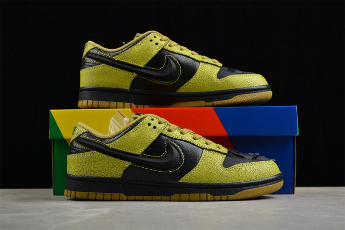 Nike Dunk Low QS Halloween Skull HV6103-300