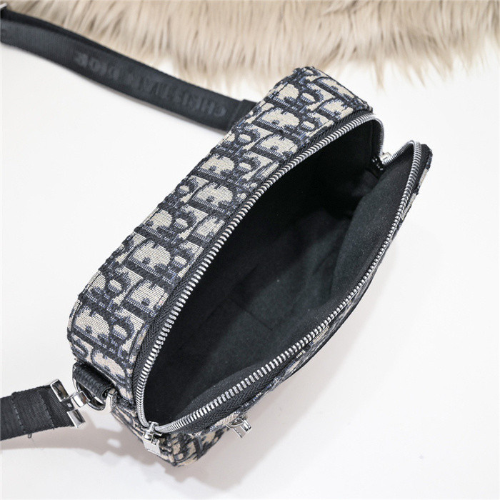 D*or SAFARI BAG d04 22 x 15 x 6 cm