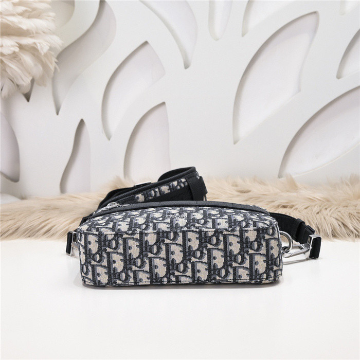 D*or SAFARI BAG d04 22 x 15 x 6 cm