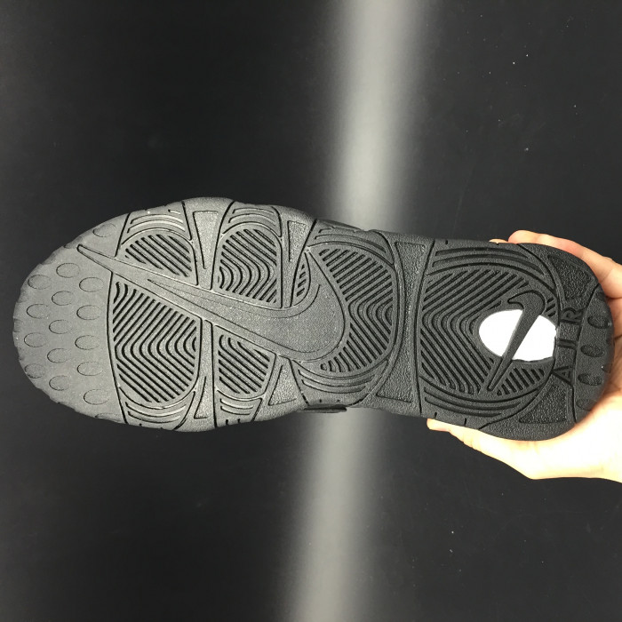 nike air more uptempo black white 414962-002