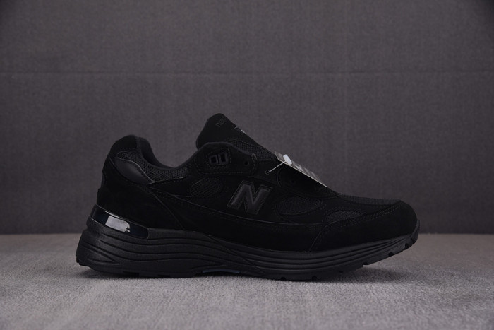 new balance 992 triple black m992ea