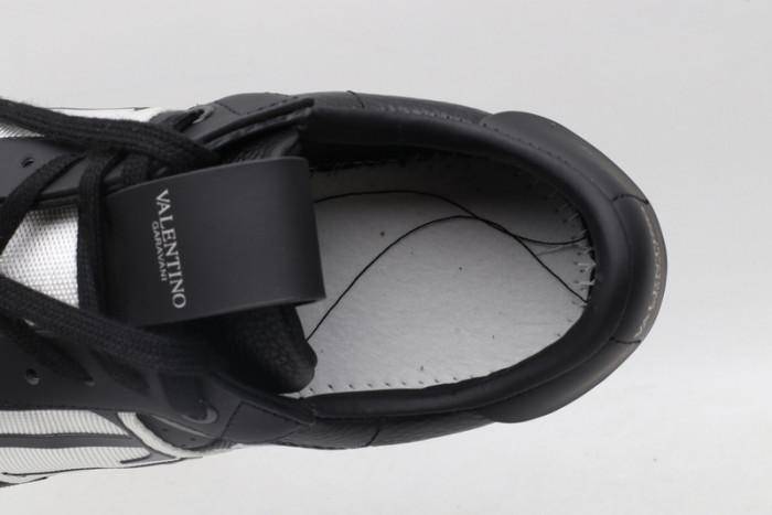 v*lentino garavani white vl7n sneakers m237118