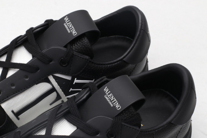 v*lentino garavani white vl7n sneakers m237118