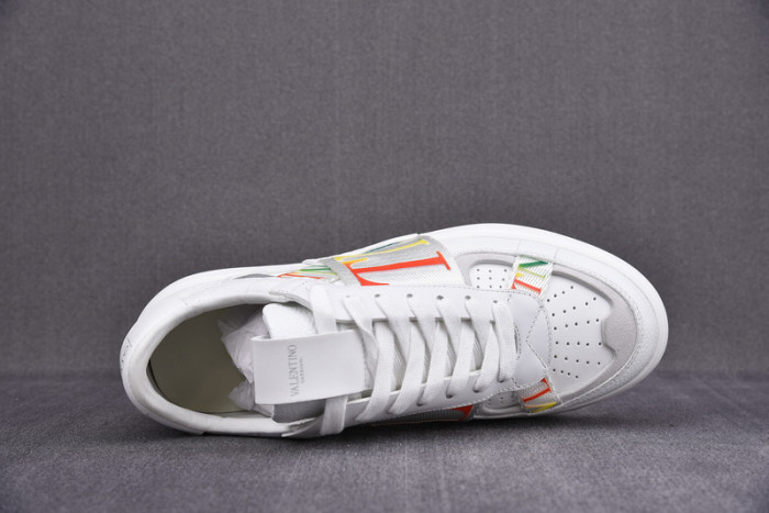 v*lentino garavani white vl7n sneakers m237001