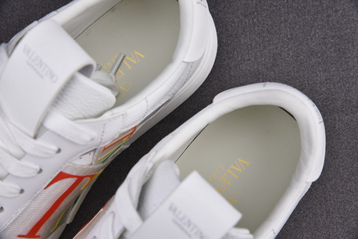 v*lentino garavani white vl7n sneakers m237001