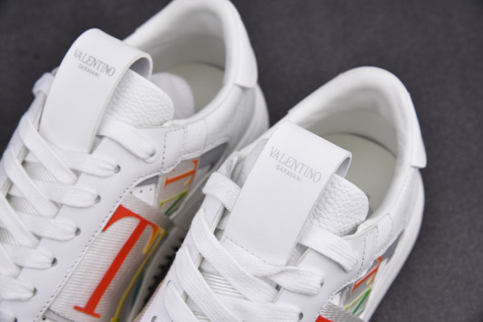 v*lentino garavani white vl7n sneakers m237001