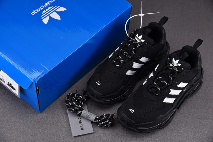 triples trainer sneakers 2000050