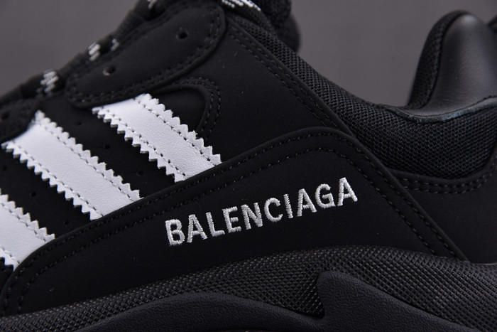 triples trainer sneakers 2000050