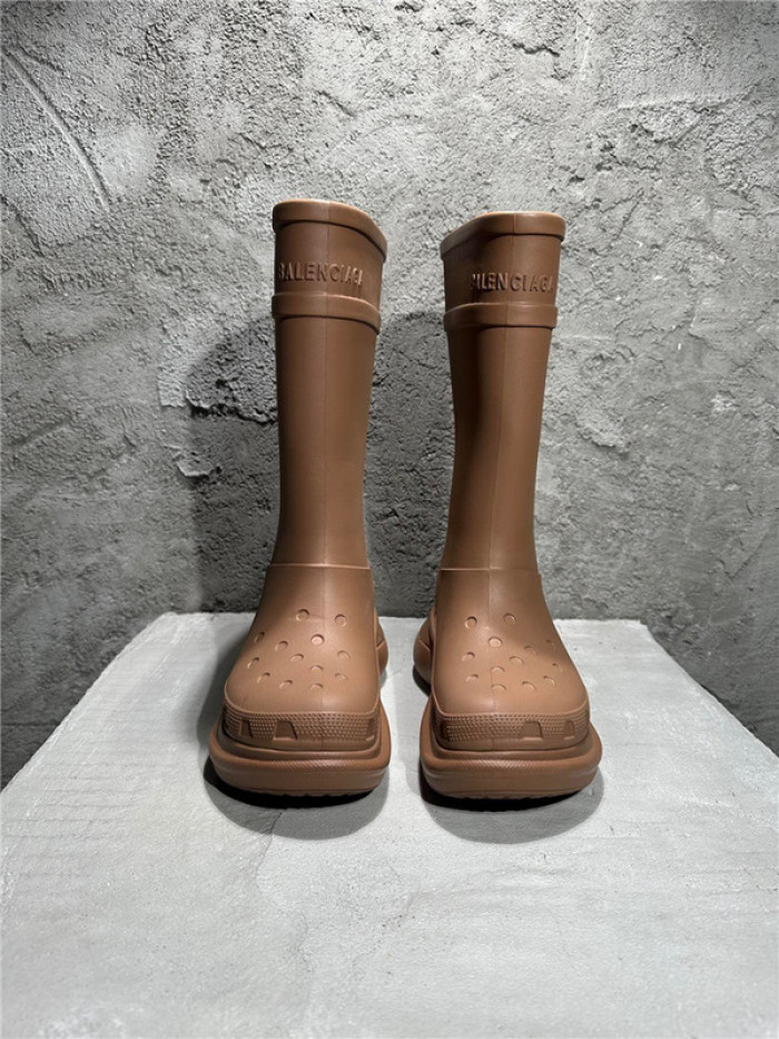 BALENCIAG* BOOT 205