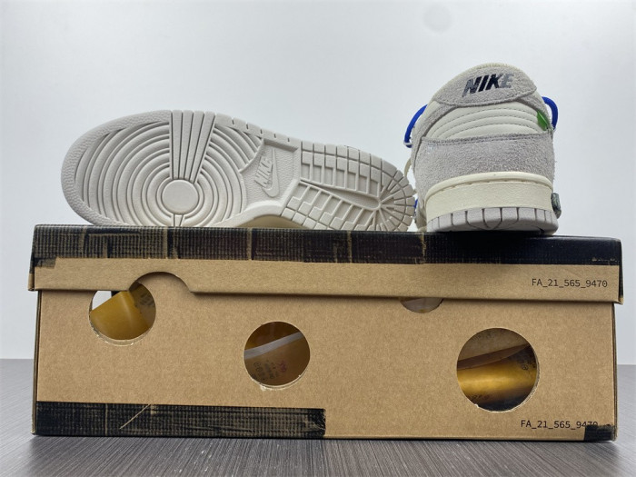 ofw x dunk low “32 of 50” dj0950-104