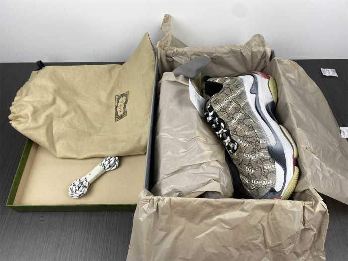 triples trainer sneakers 2000041