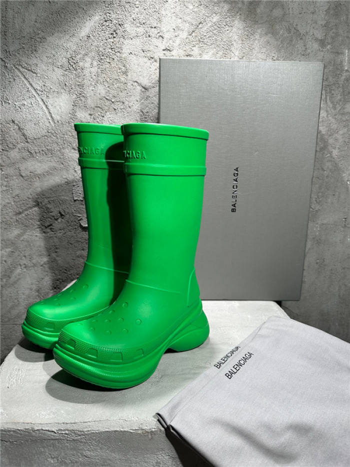 BALENCIAG* BOOT 201