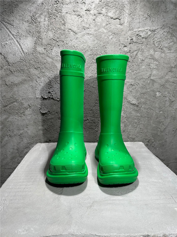 BALENCIAG* BOOT 201
