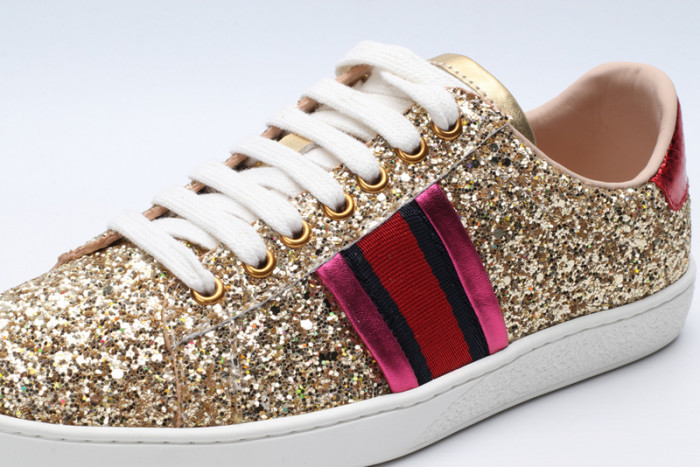 G*u*i* trainer sneaker74