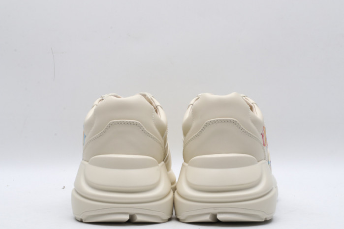 G*u*i* trainer sneaker 93