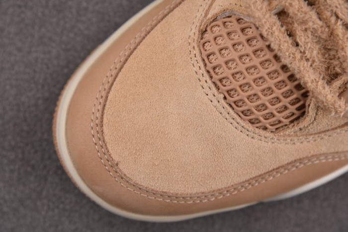 Air Jordan 4 Retro Cozy Girl (Women