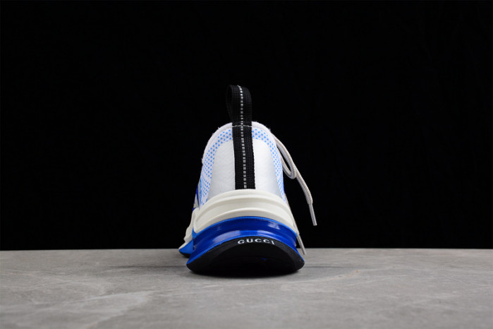 G*u*i* trainer sneaker usn10-8485