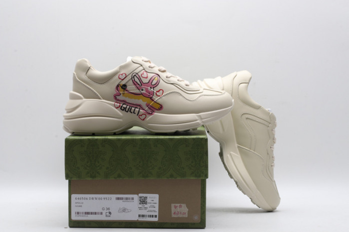 G*u*i* trainer sneaker 91