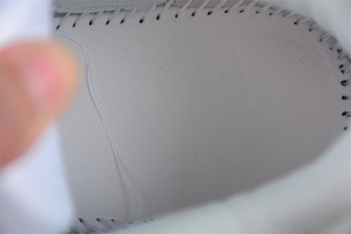 OFW Out Of Office "OOO" Low White White OWIA259C99LEA0010100