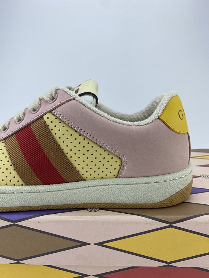 G*u*i* trainer sneaker 122