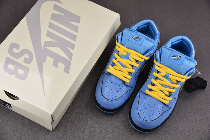 powerpuff girls x nike sb dunk low "bubbles" fz8320-400