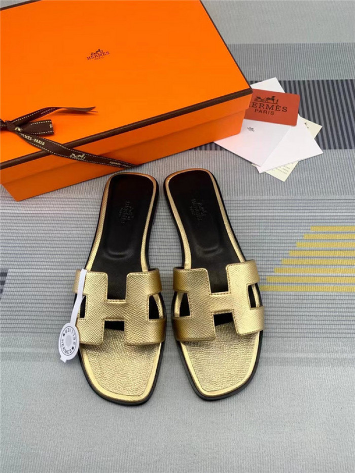 herme* sandal h31